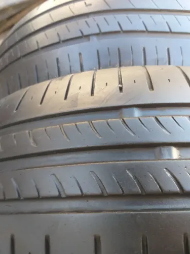 Pneus 175 60 13 bons o par** 