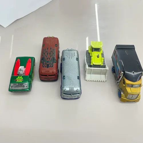 Lote school bus - deora tooned - hiway - trator mtbx