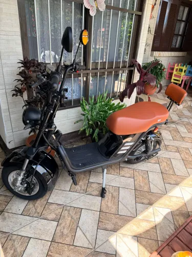Scooter Elétrica 100%