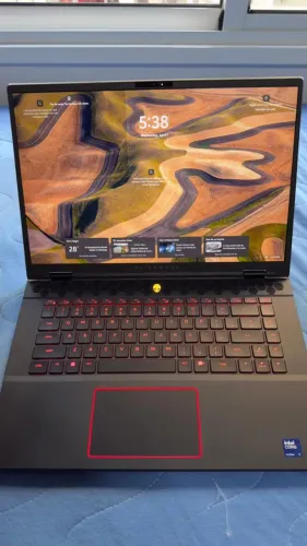 Alienware M16 R2 RTX 4070 240Hz Ultra 7 Gamer Top (Impecável)