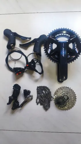 Grupo Shimano 105