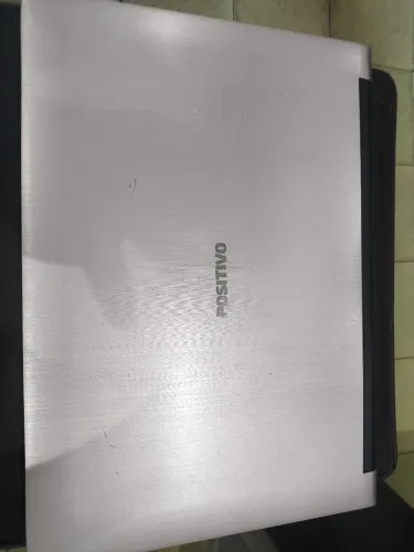 Notebook positivo Premium xs4210 
