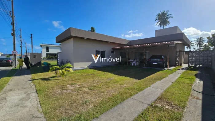 Casa em Condomínio para Venda em Marechal Deodoro, 3 dormitórios, 2 suítes, 3 banheiros, 4