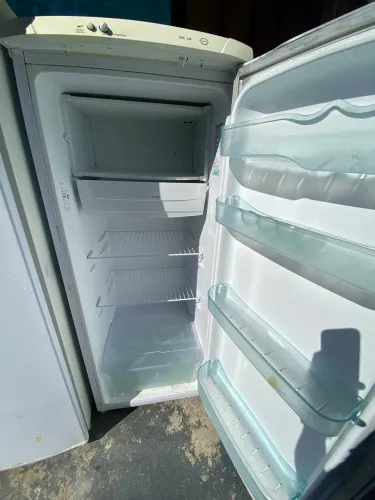 Geladeira boas condições