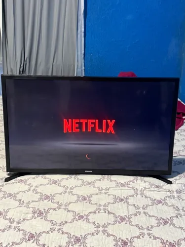 Televisão Samsung smart 32 polegadas - Funcionando perfeitamente 
