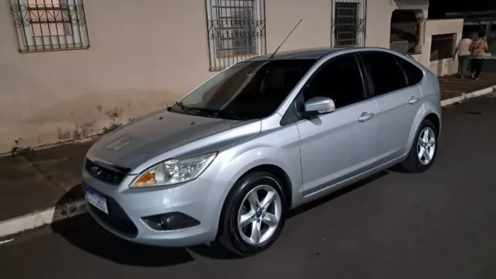 Ford Focus 2.0 16v/ 2.0 16V Flex 5P 2013