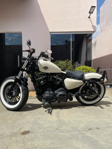 Sportster Forty Eight