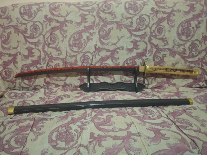 KATANA DE BAMBU