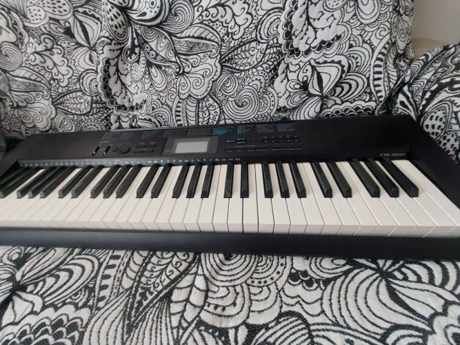TECLADO CASIO CTK-1200