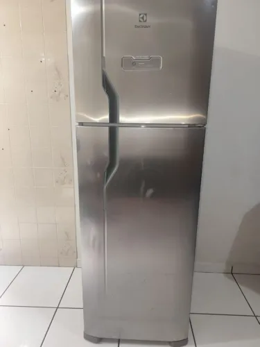 Geladeira Eletrolux