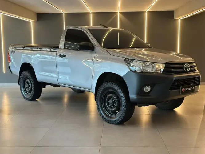 Toyota Hilux CS 4X4 2.8 TDI Diesel Mec. 2024