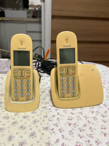 Telefone antigo retrô