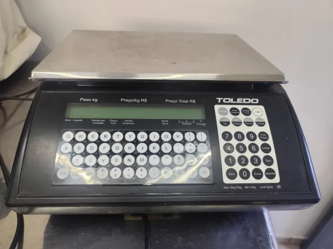 BALANCA ETIQUETADORA TOLEDO PRIX IV