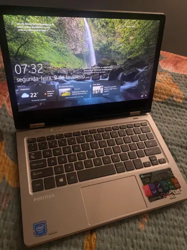 Notebook Positivo Duo C464C