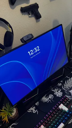 MONITOR LG ULTRA GEAR 27" 180hz IPS
