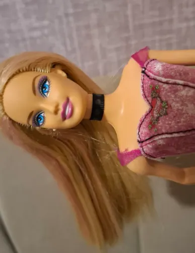 Boneca Barbie Quero ser Roqueira 