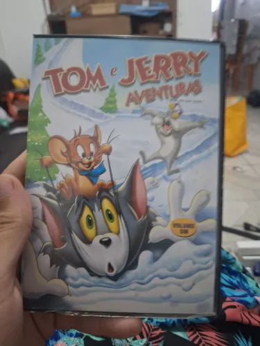 DVD Ursinho Pooh e Tom e Jerry originais e diversos