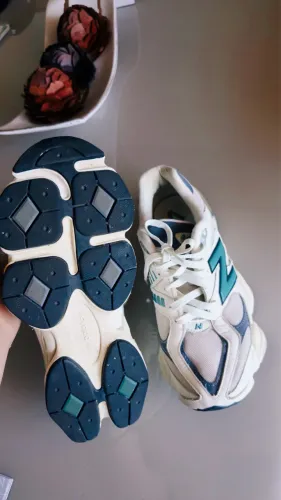 New Balance 9060 Original - Tamanho 41