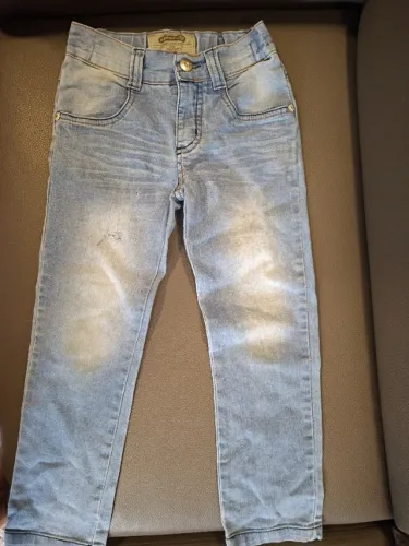 Calça jeans infantil marca Alphabeto menino tamanho 6 anos