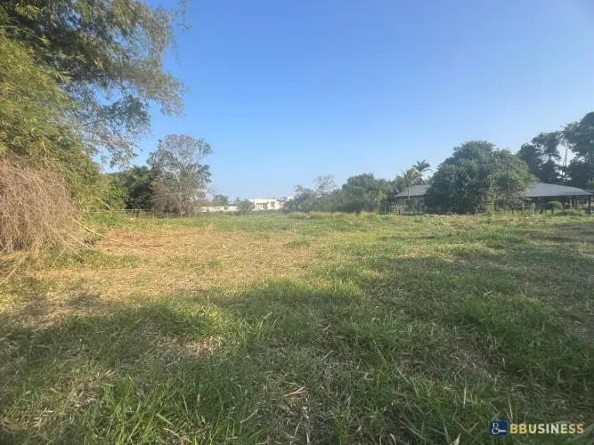 Lote Amplo à Venda no Condomínio Nashville 3.403m² com Escritura Registrada, Campos dos G