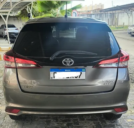 Toyota Yaris XLS Connect 1.5 Flex 16V 5P AUT 2021