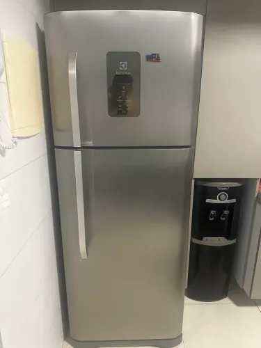 ELECTROLUX TF51X (433 litros, frost free inox)