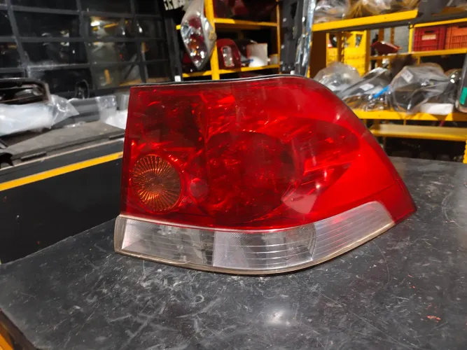 Lanterna direita Vectra sedan original 2006 2007 2008 2009 2010 2011 2012