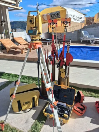 Estação total Geodetic G2 ++  completa com acessórios