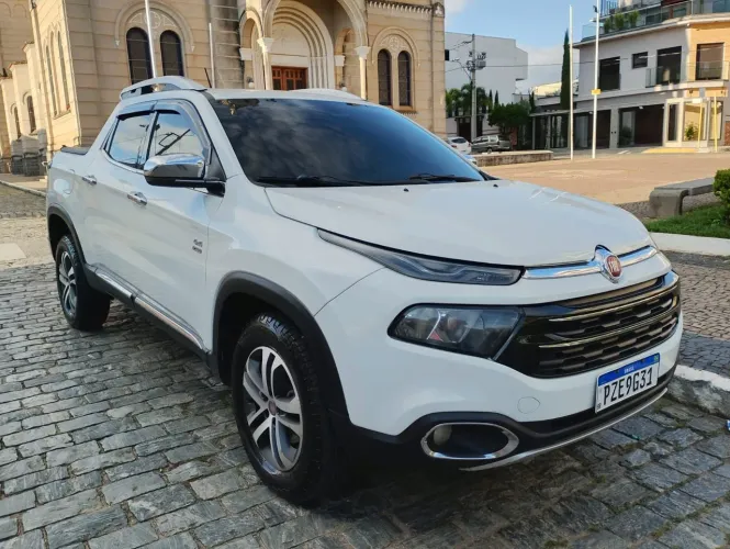 Fiat Toro Volcano 2.0 16V 4X4 TB Diesel Aut. 2017