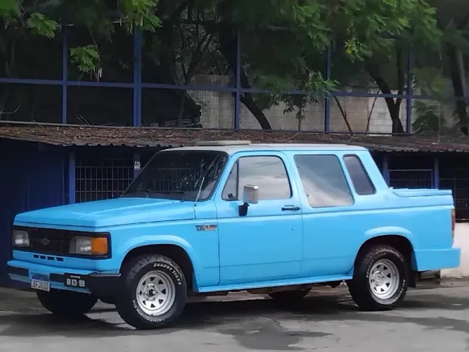 Chevrolet A-20 Custom Std. CD/ de Luxe CD (álcool) 1989
