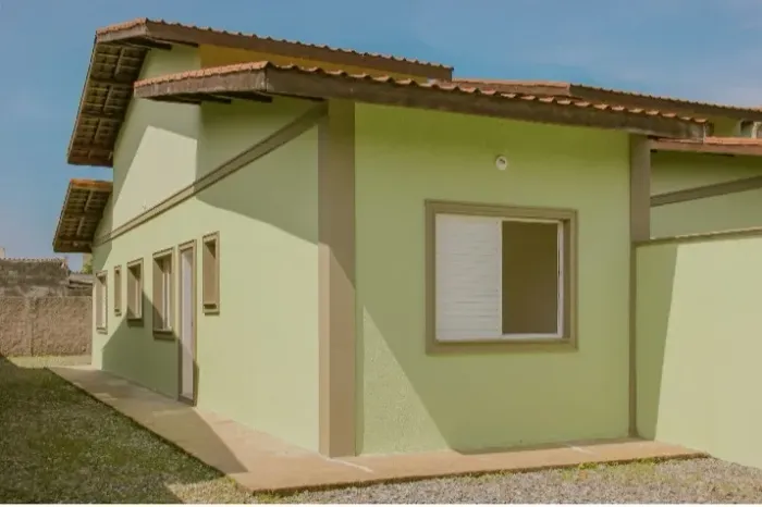 Casa 2 quartos e demais dependêcias com garagem litoral sul, Itanhaém/Mongaguá.
