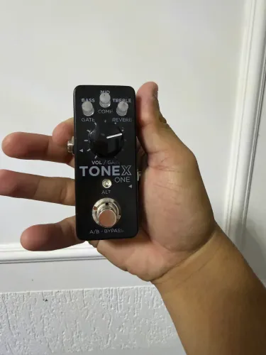 Pedal tonex one