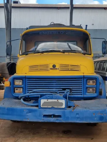 CAMINHÃO BETONEIRA MERCEDES BENZ L 2220