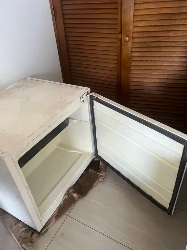 Frigobar para camping.