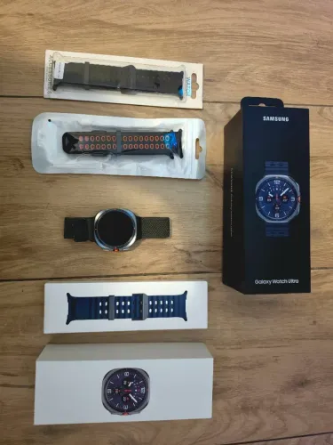 Samsung Galaxy Watch Ultra 2025 + 3 Pulseiras Extras + Caixa Original! Impecável