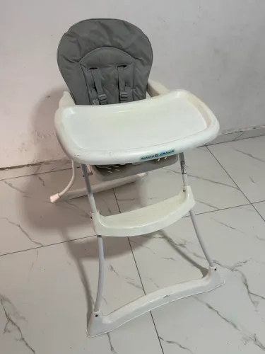 Cadeira de alimentação