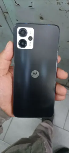 Vendo Moto G 23 semi novo com tela e bateria nova