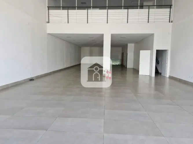 Loja para locação no bairro Jardim Patricia