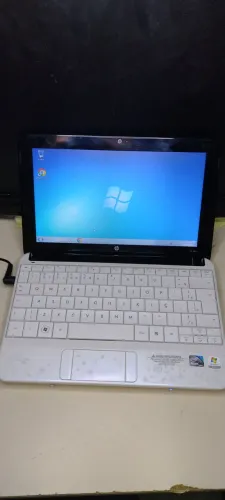 Netbook HP 2GB RAM HD 250GB Windows 7 (Só na Tomada) vai com carregador também.