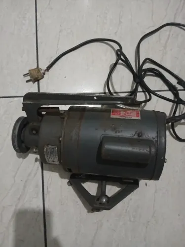 Motor de indução monofásico Kohlbach