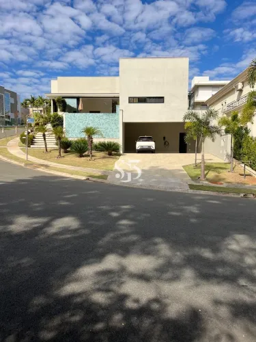 Casa de Alto Padrão para Locação em Condomínio no Loteamento Parque das Sapucaias, Campina