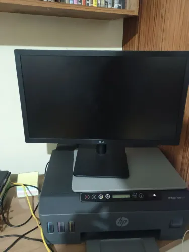 Monitor Gamer LG, Tela de 21.5, FHD com FREESYNC.