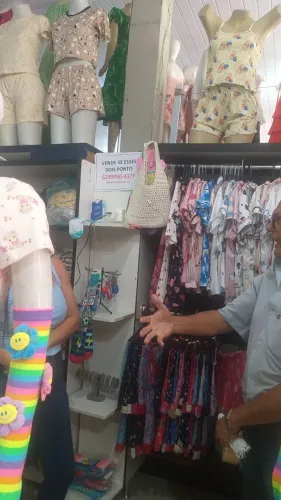 VENDE-SE DUAS BANCA NA MARIA BONITA