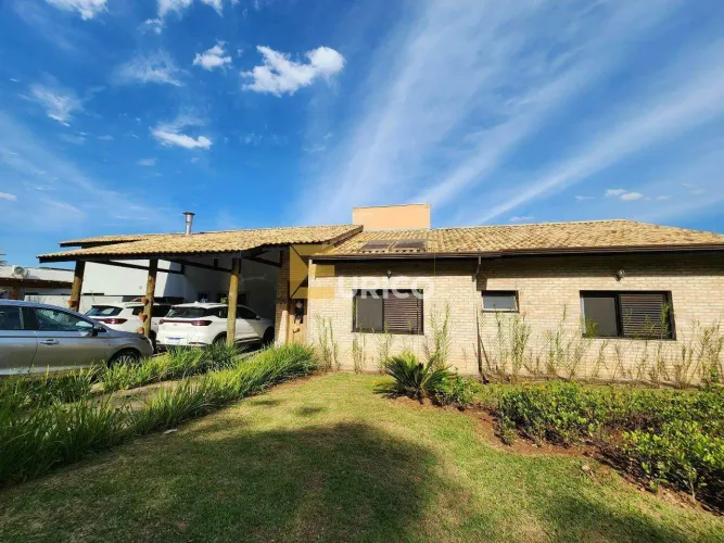 Casa em condomínio à venda no Village Ipanema I em Araçoiaba da Serra/SP