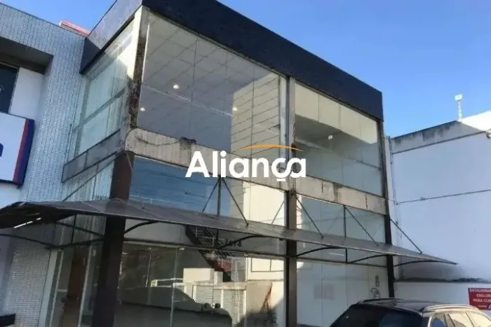 Loja Ponto Comercial para alugar com mezanino no bairro Jardim Botânico em Porto Alegre/RS