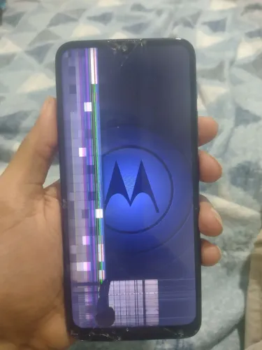 Moto E7 power