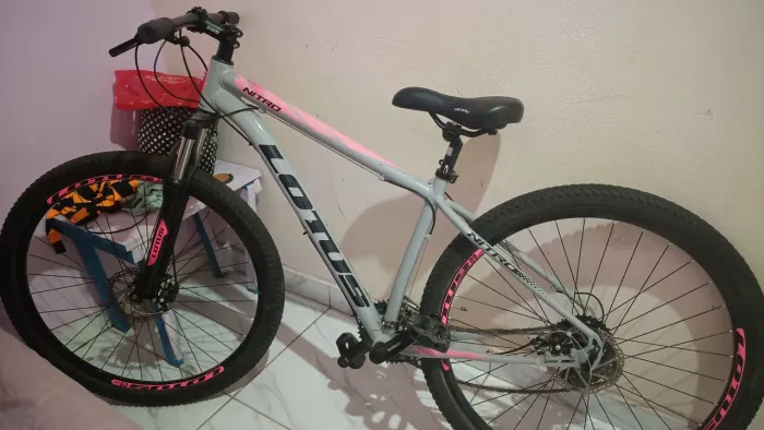 Bicicleta de marcha lótus