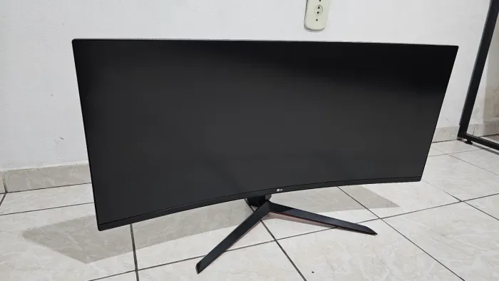 LG Ultragear 34