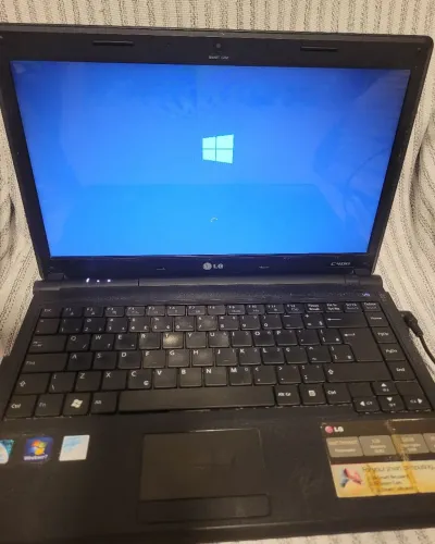 Notebook LG C400 