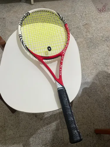 Raquete Wilson six.one ninety five Basalt